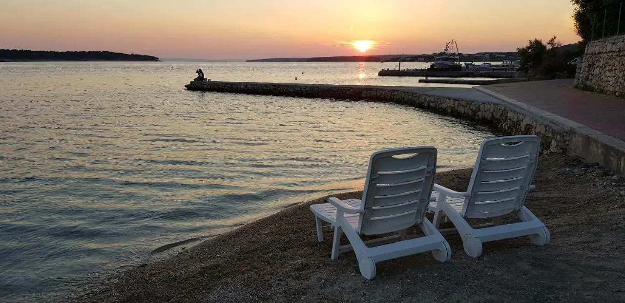 Apartment Villa Riva Barbat na Rabu Croatia